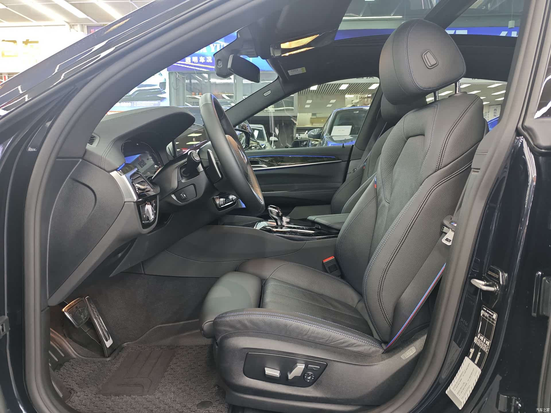 BMW 6 Series GT, 2025 все фото