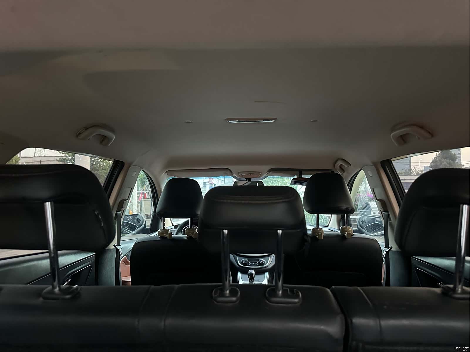 Wuling 560, 2016 14