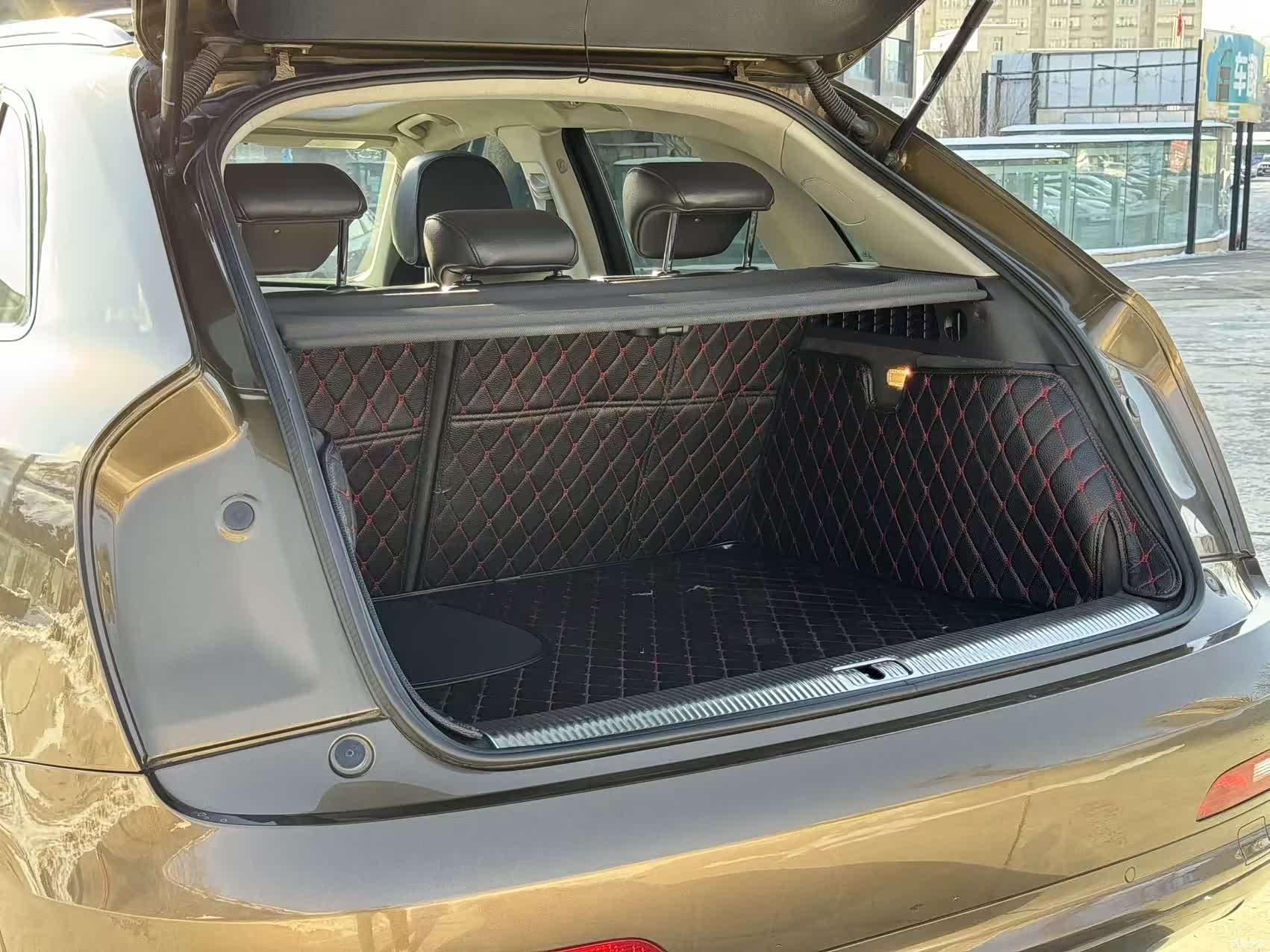 Audi Q3, 2015 12