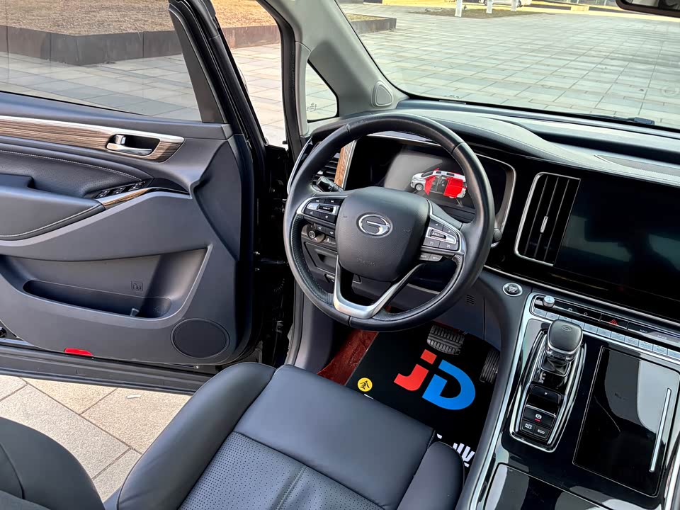 Trumpchi Trumpchi M8