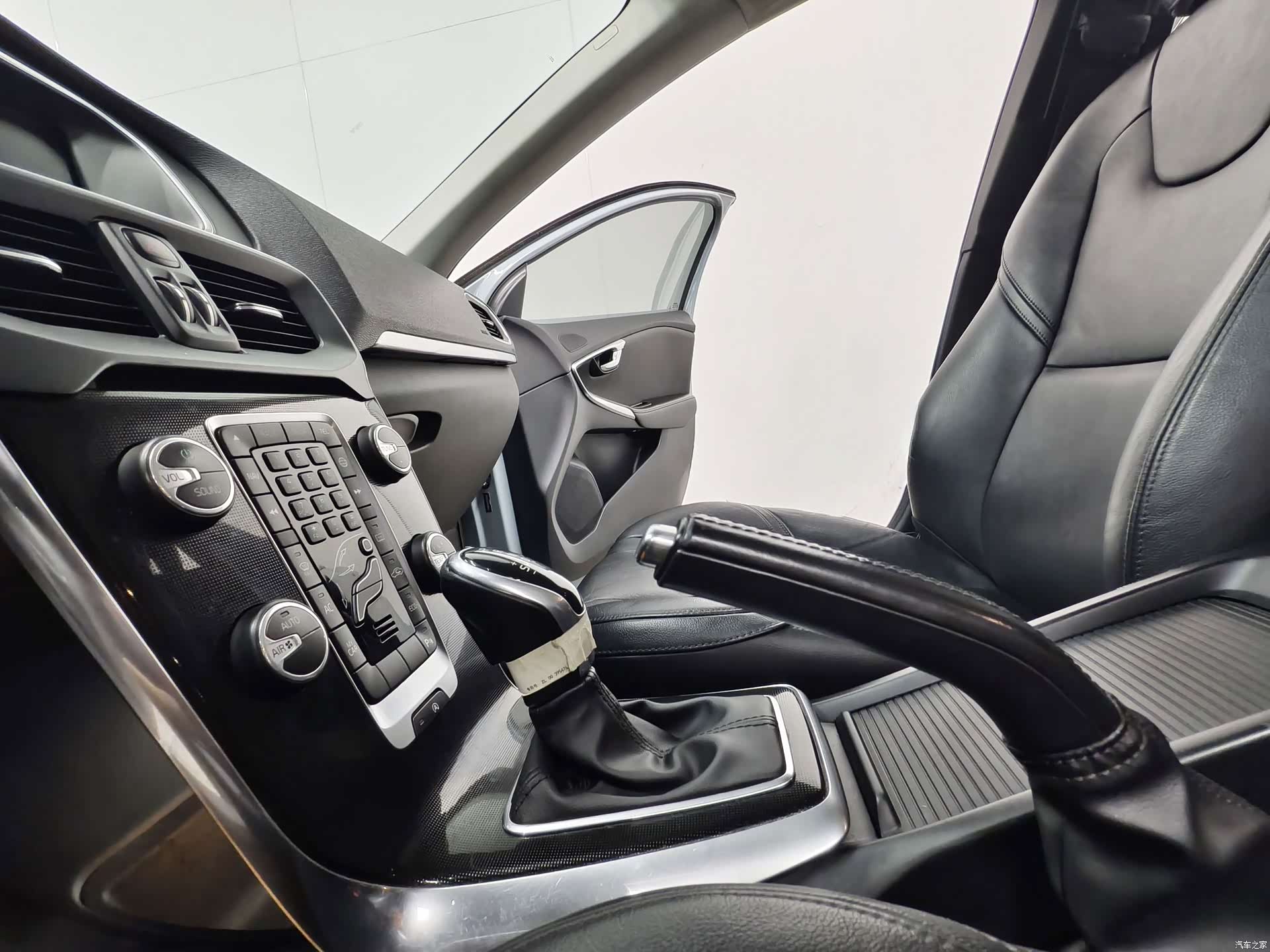 Volvo V40, 2016 12
