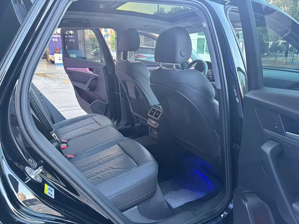 Audi Q5L Audi Q5L