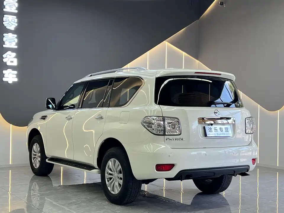Nissan Toure