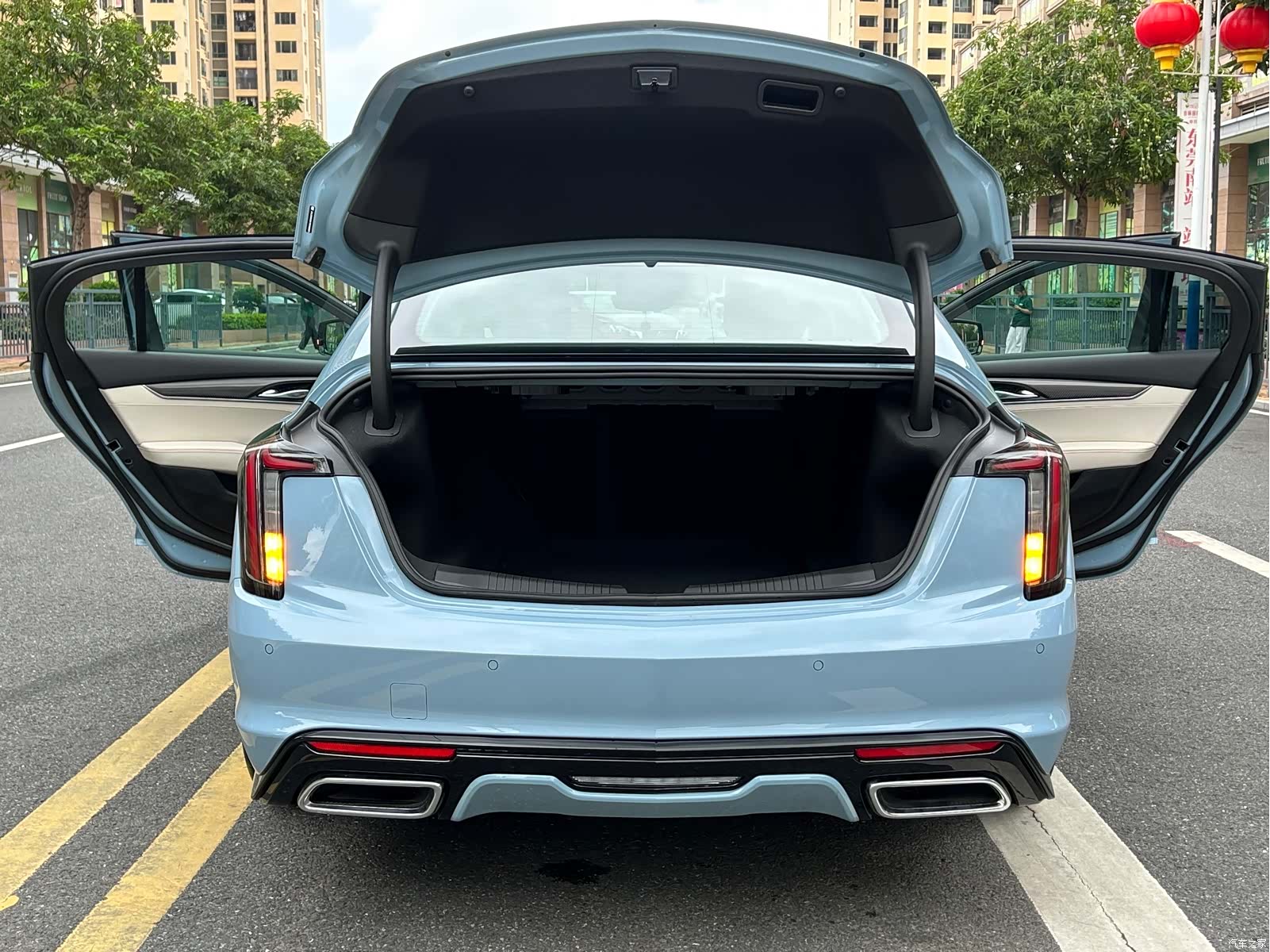 Cadillac CT5, 2025 17