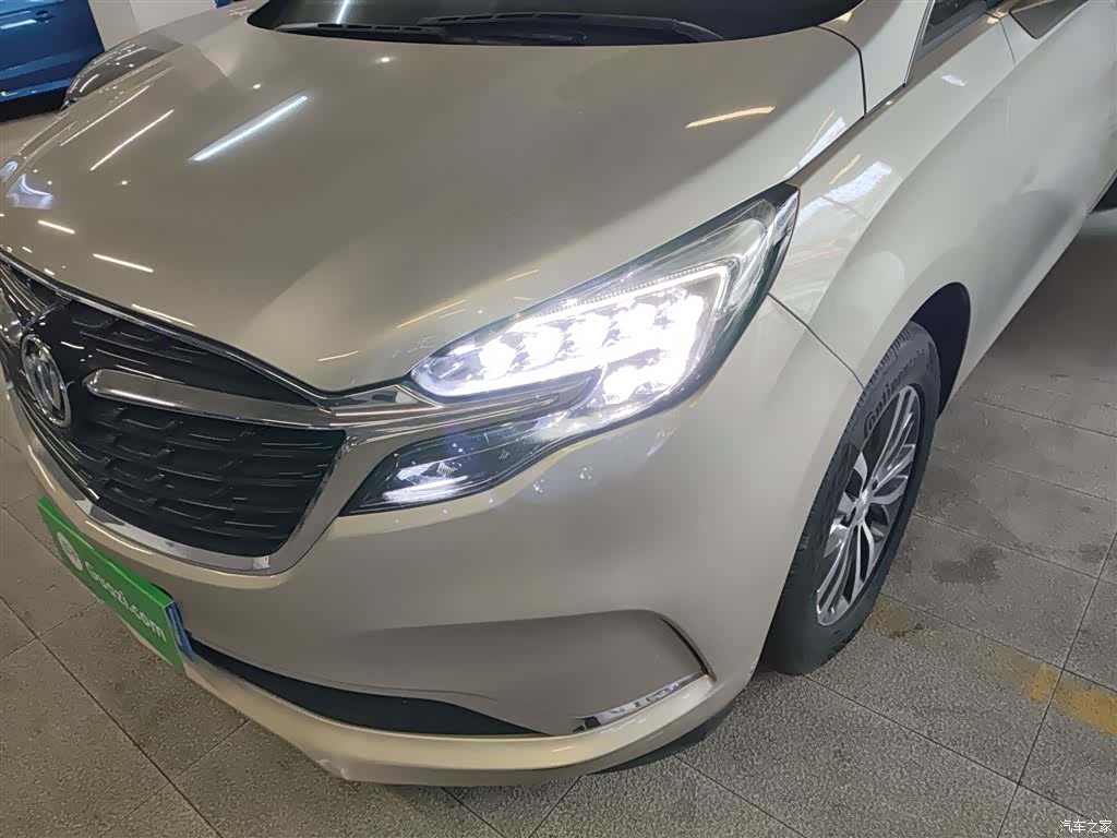Buick GL8, 2022 18