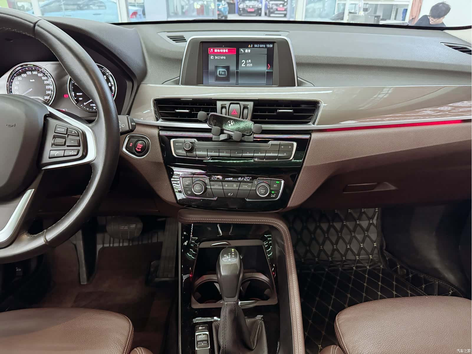 BMW X1, 2019 13