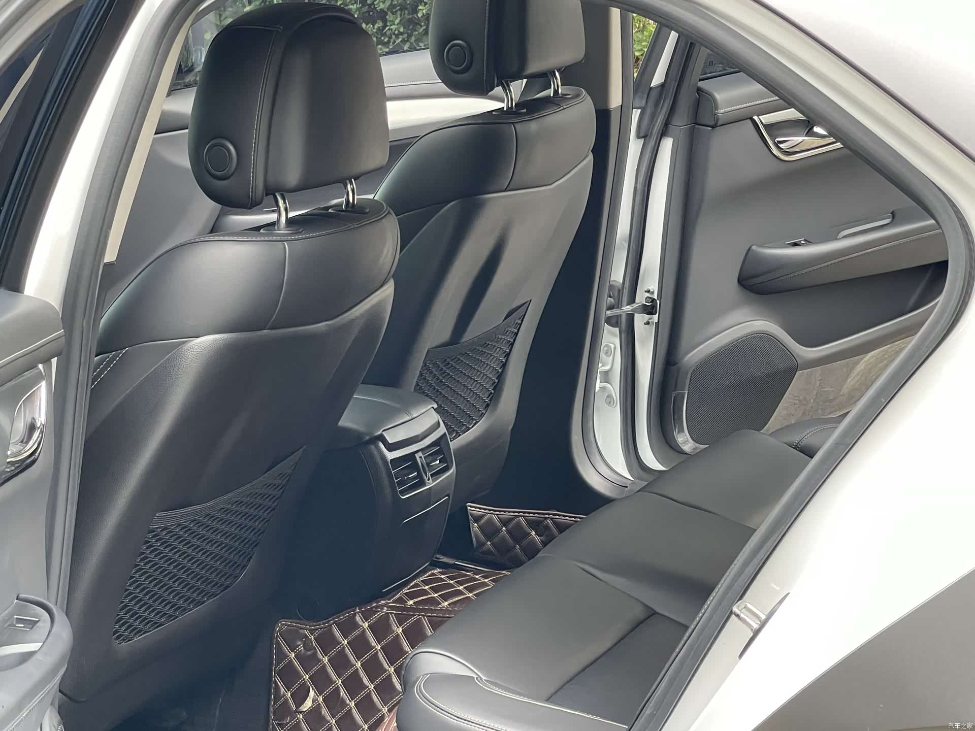Cadillac ATS-L, 2017 9