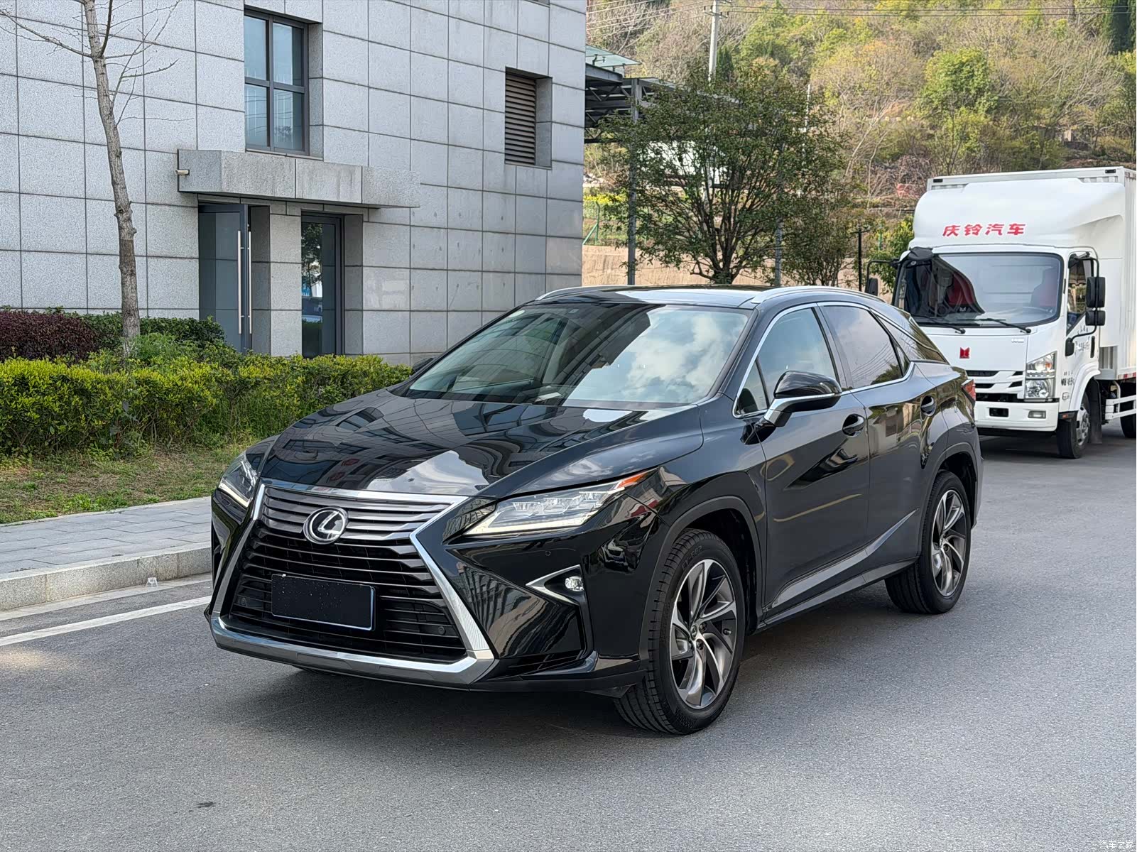 Lexus RX, 2018 1