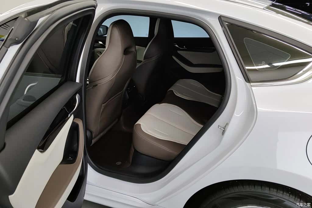BYD Qin, 2025 11