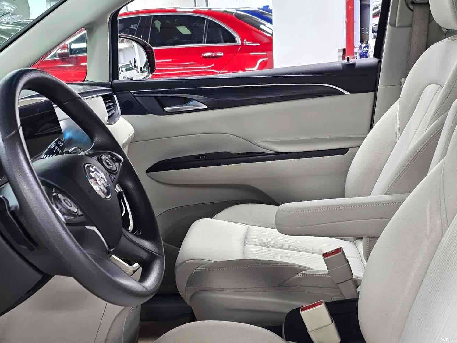 Buick GL8, 2023 10
