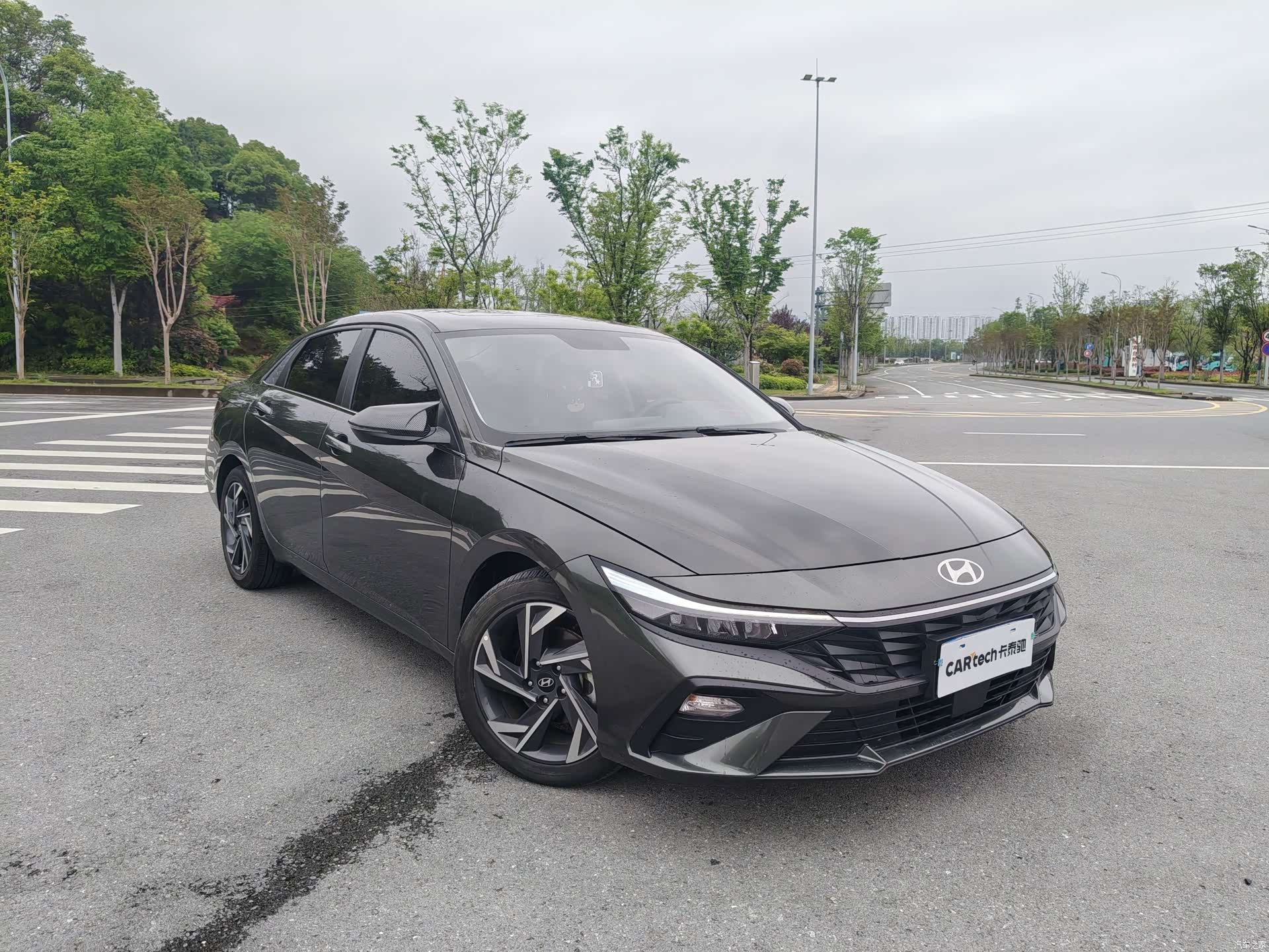 Hyundai Elantra, 2024 3