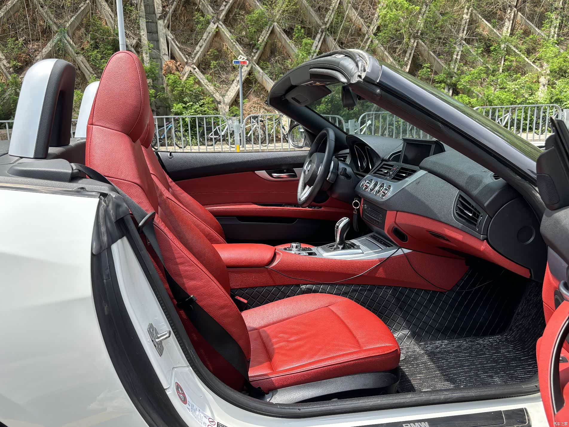 BMW Z4, 2012 14