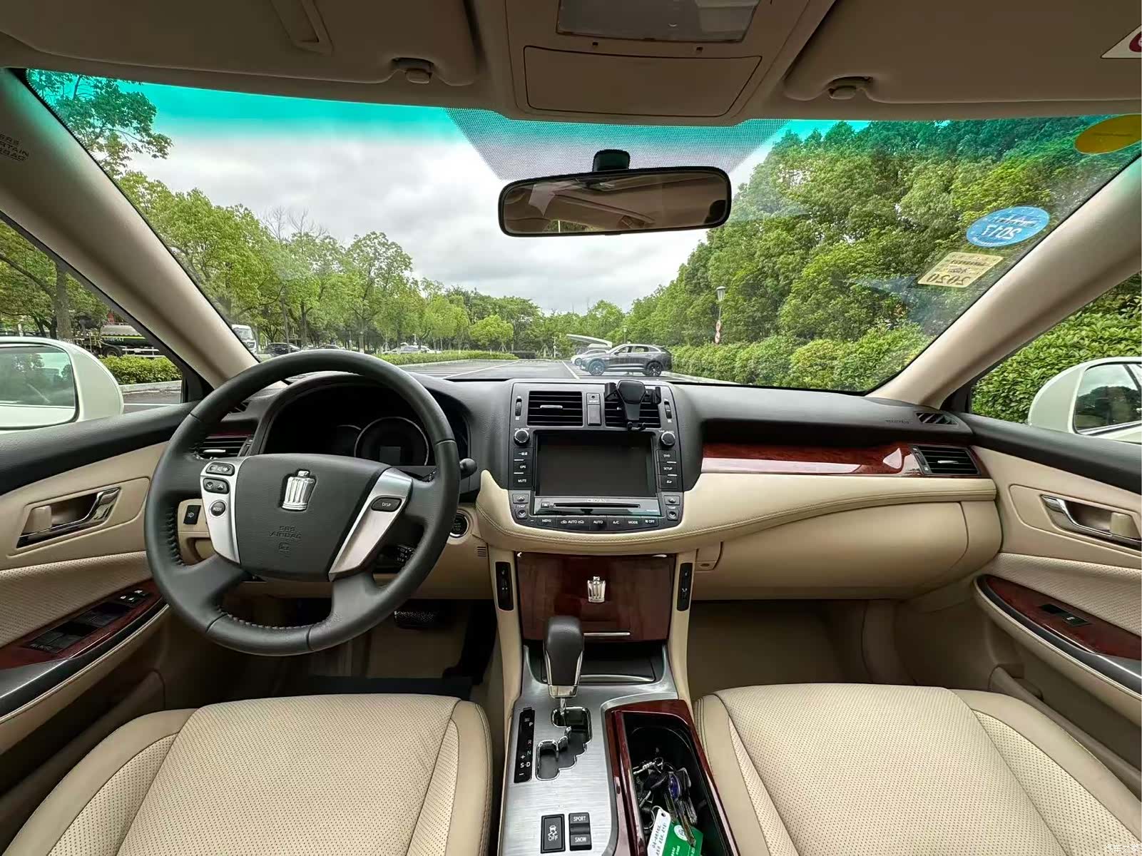 Toyota Crown, 2014 12