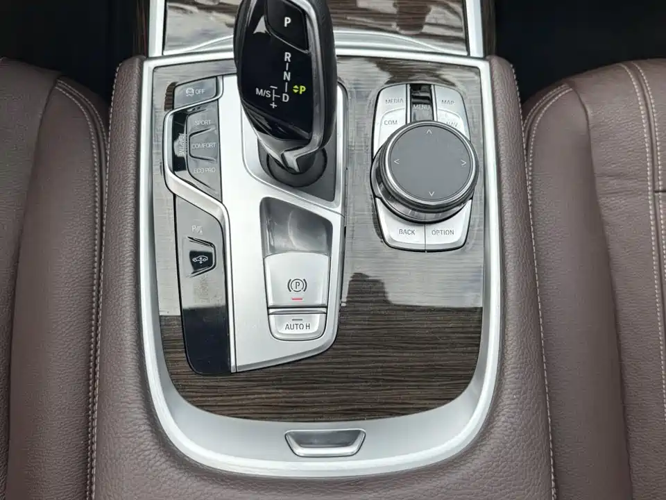 BMW 7 series BMW 7 series