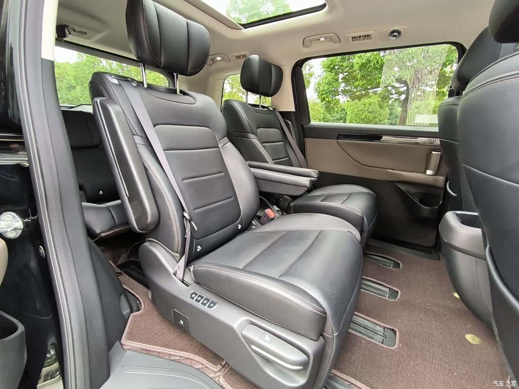 Trumpchi E8, 2024 14