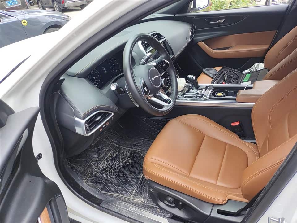 Jaguar XEL