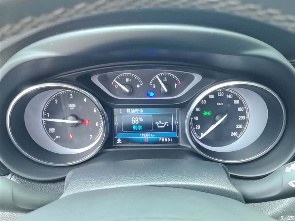 Buick Envision Plus, 2018 12