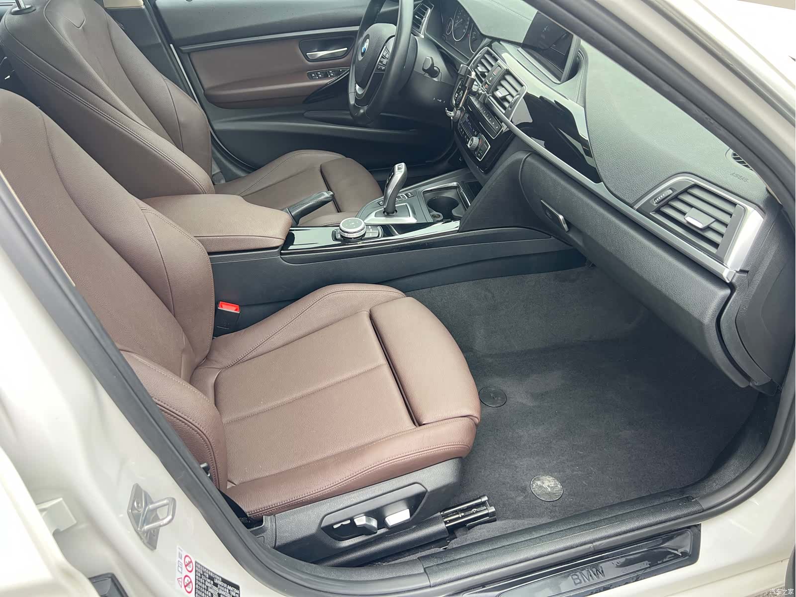 BMW 3 Series, 2018 12