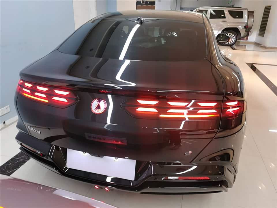 Denza Z9 Denza Z9