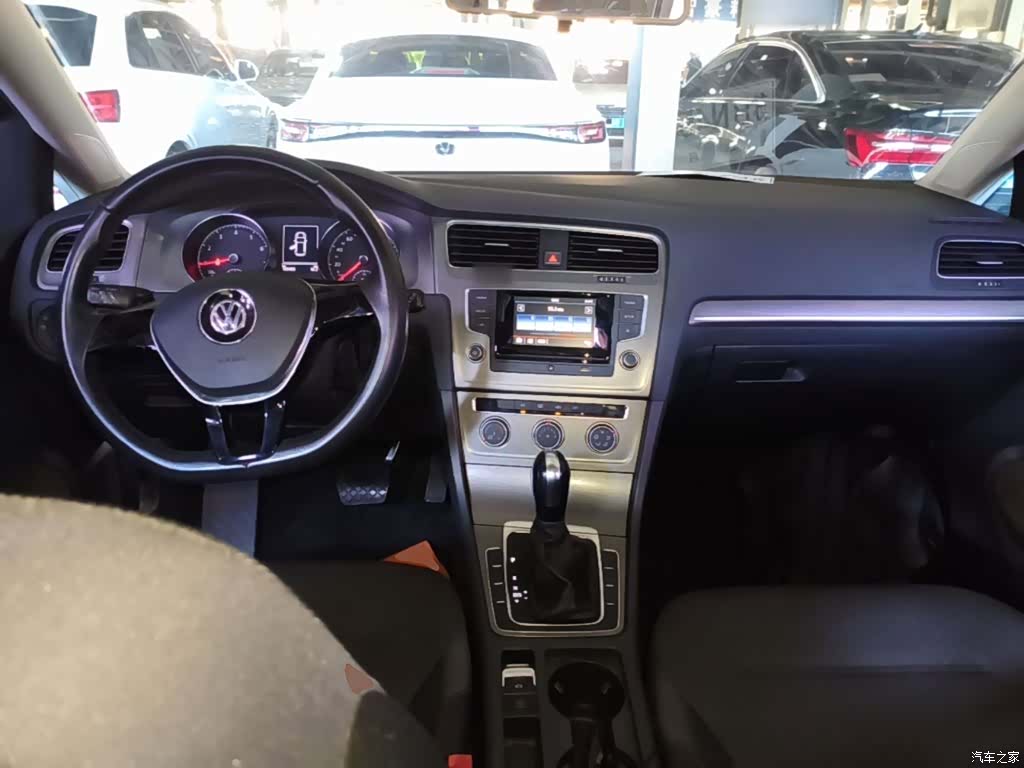 Volkswagen Golf, 2016 10