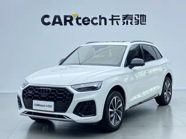 Audi Q5L 2024 — купить из Китая под заказ