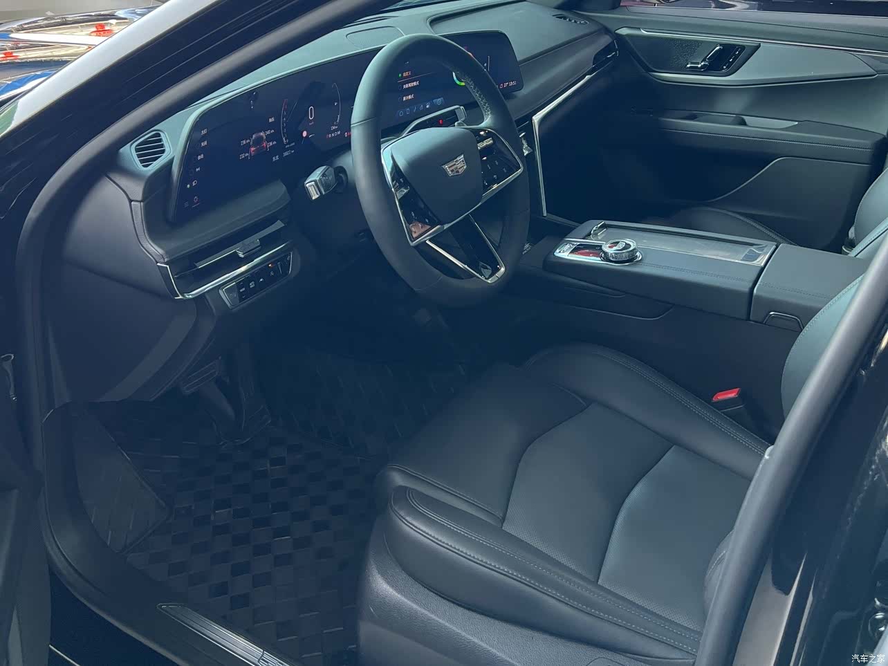Cadillac CT6, 2024 4