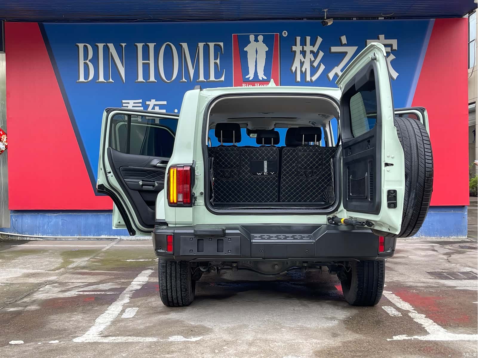 Tank 300, 2022 21