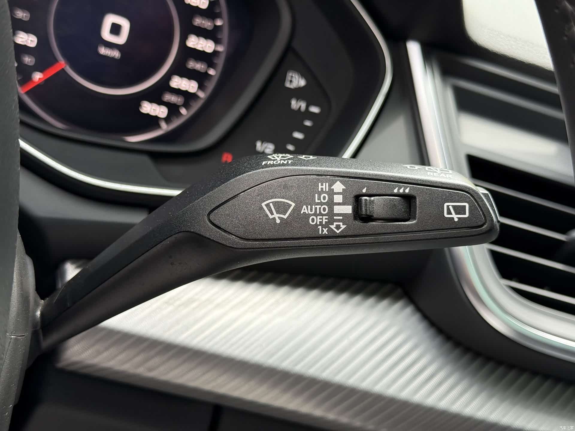 Audi Q5L, 2021 26