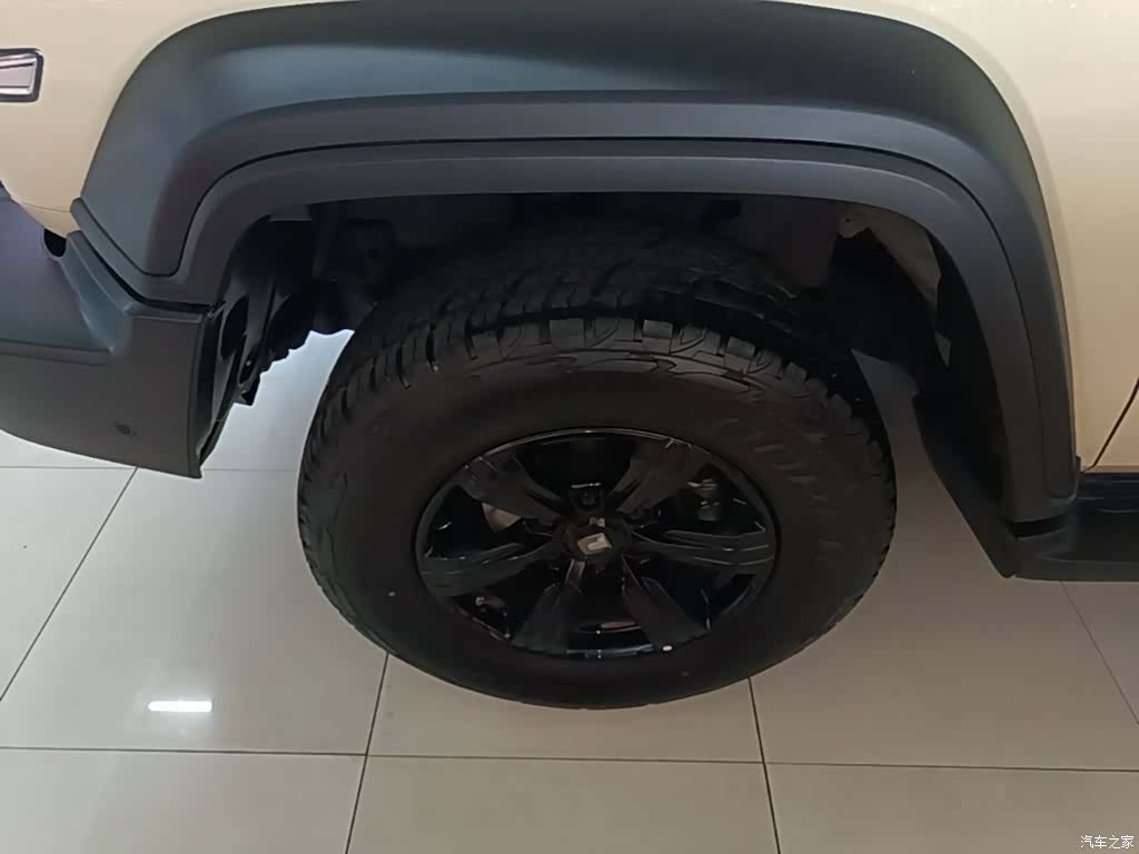 Tank 300, 2025 23