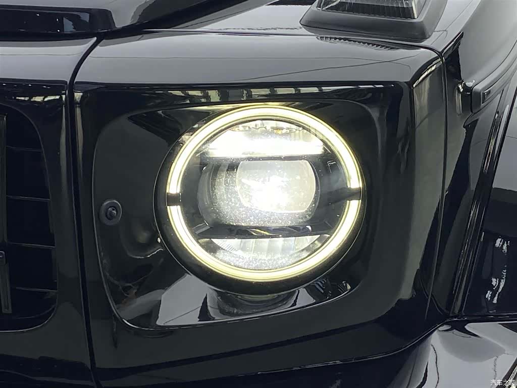 Mercedes-Benz G-Class, 2023 30