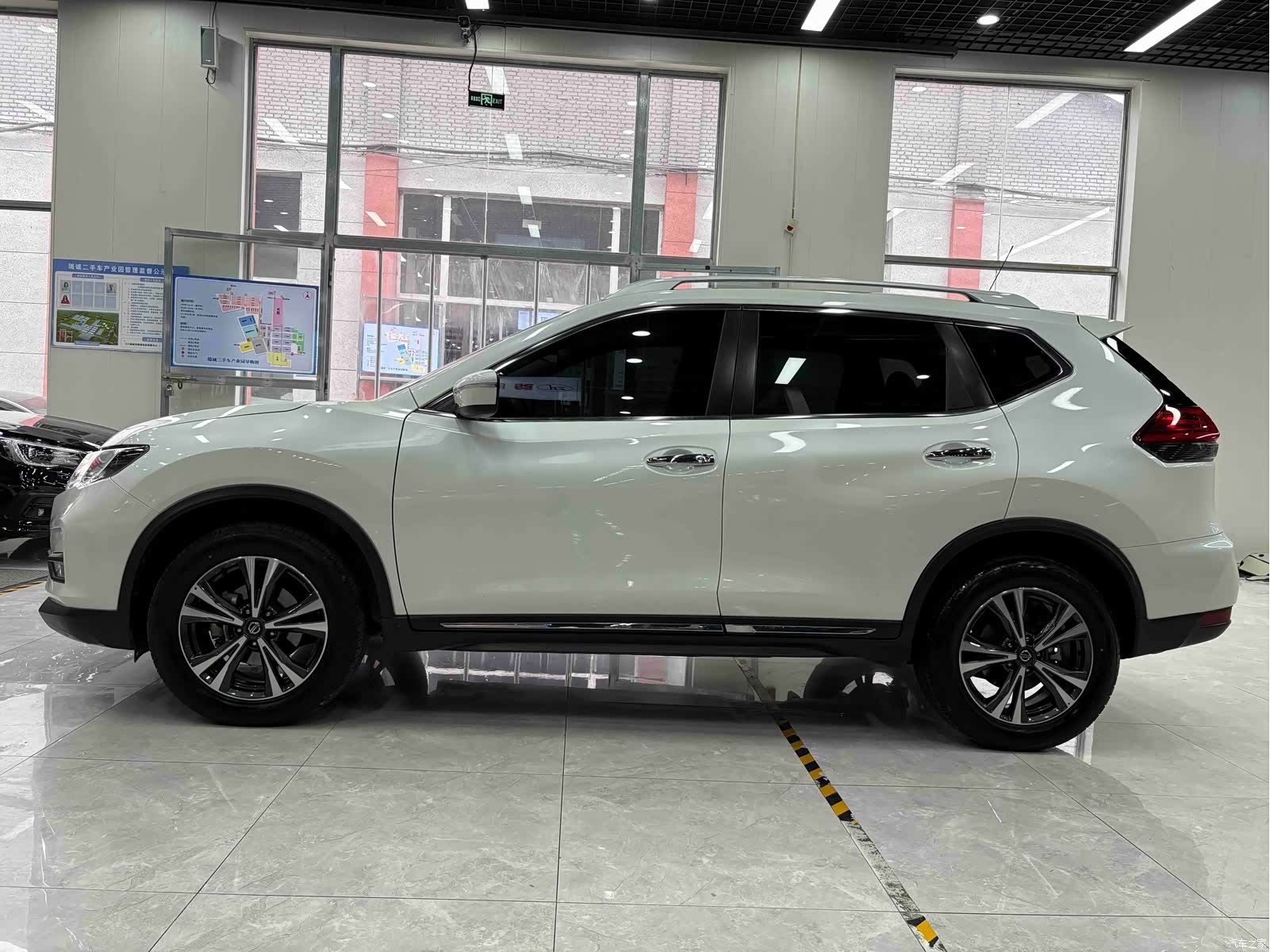 Nissan X-Trail, 2022 4