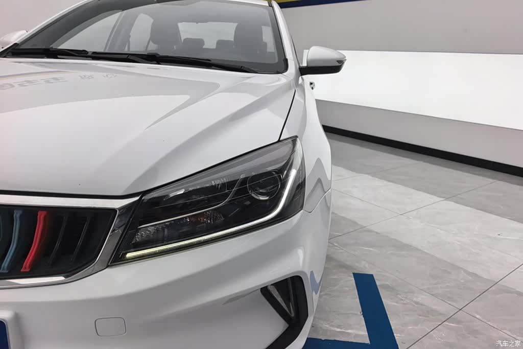Geely Emgrand, 2021 все фото