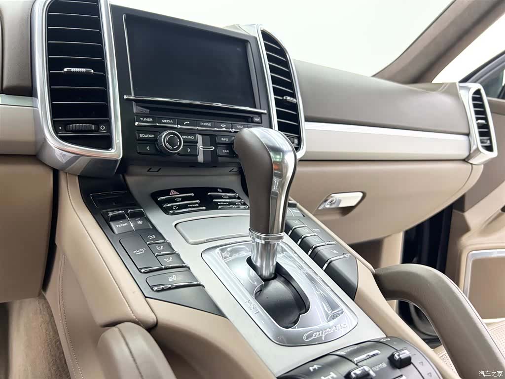 Porsche Cayenne, 2012 22