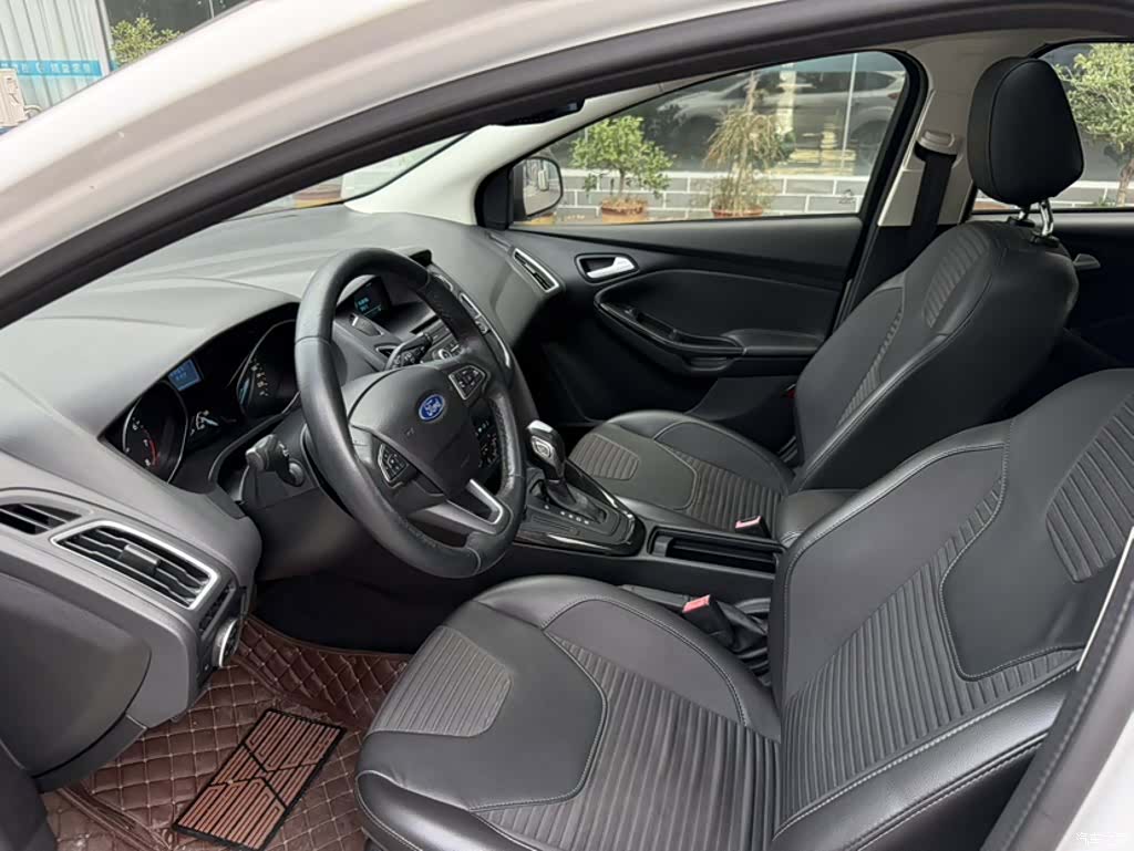 Ford Focus, 2016 14
