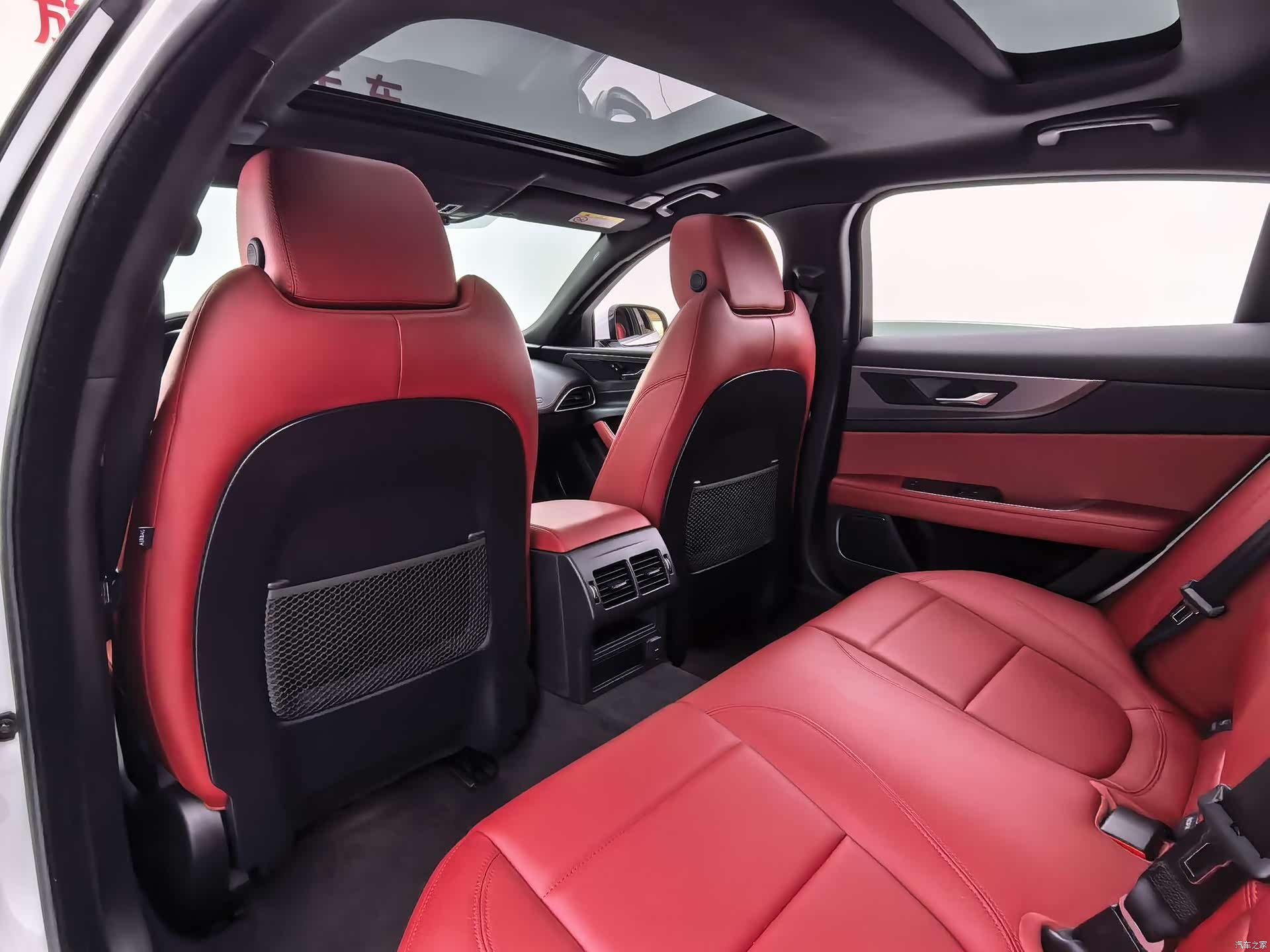 Land Rover XEL, 2022 18