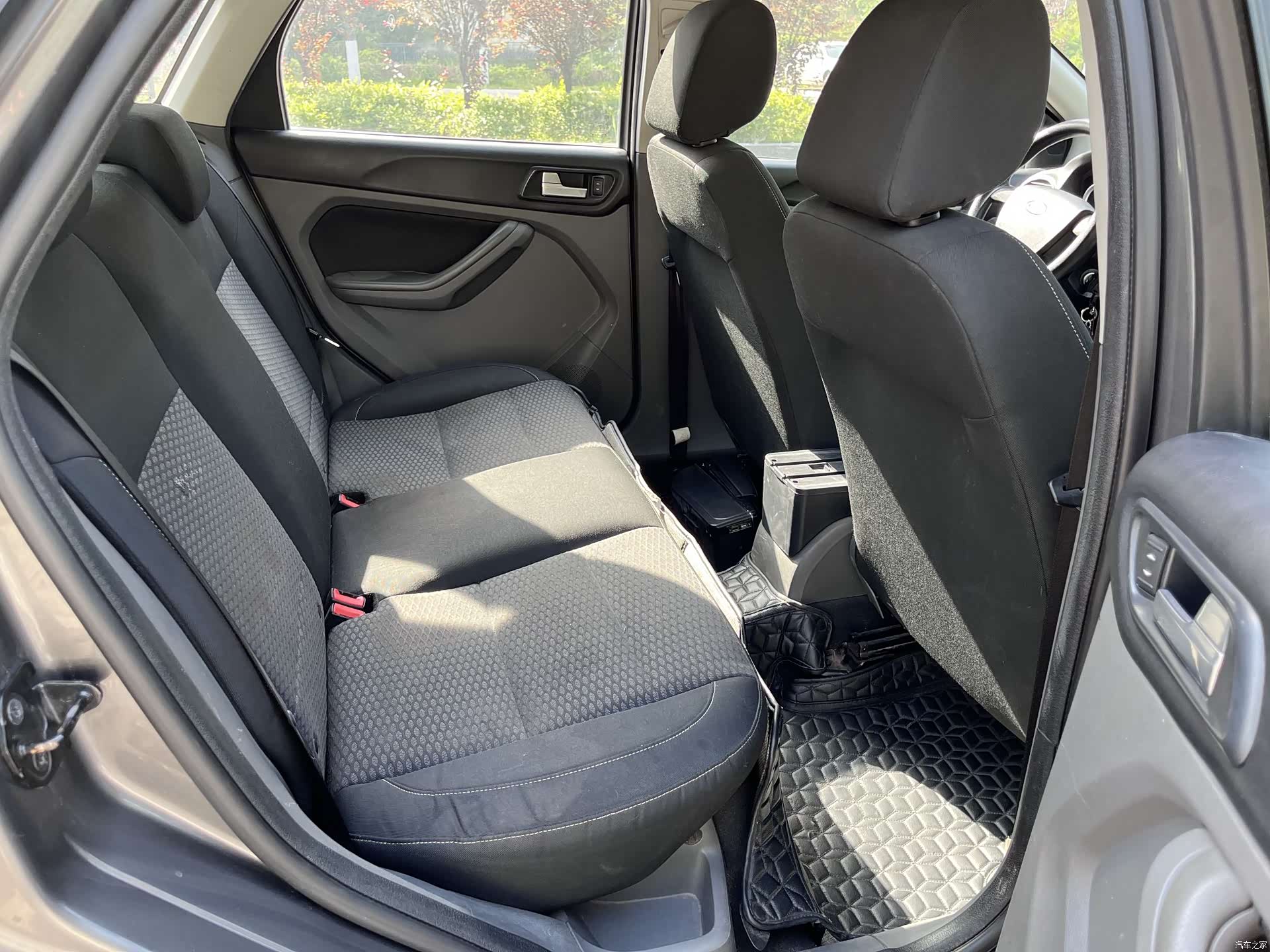Ford Focus, 2013 10