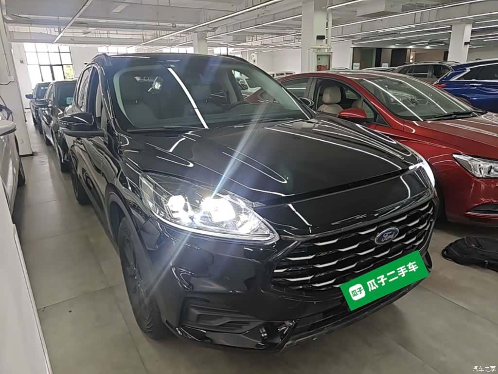 Ford Escape, 2022 4