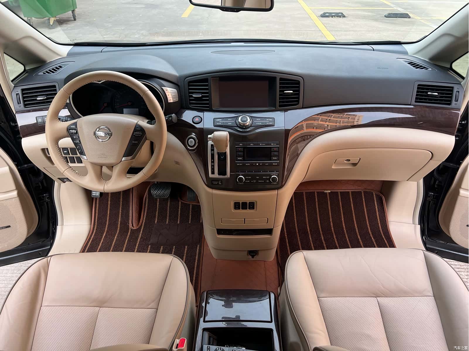 Nissan SL, 2017 все фото