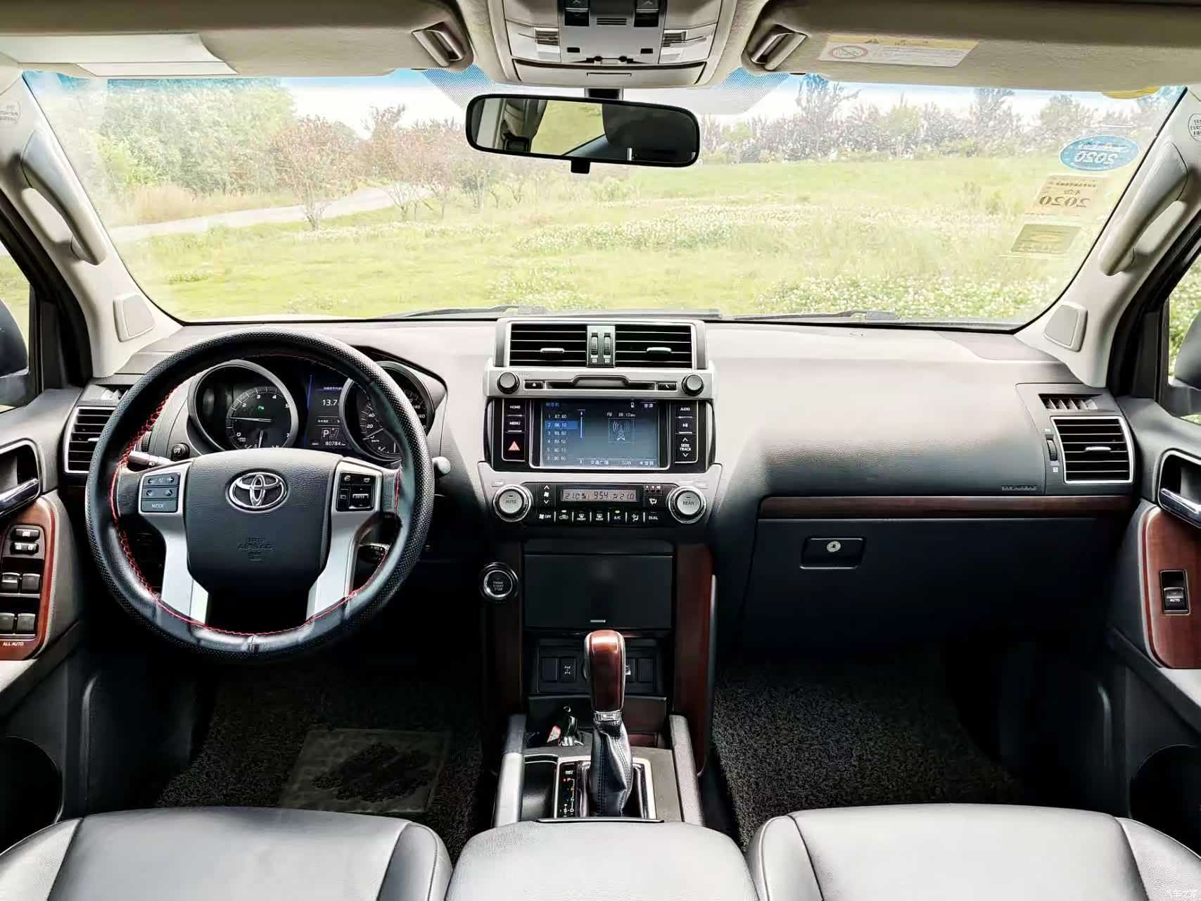 Toyota Prado, 2014 12