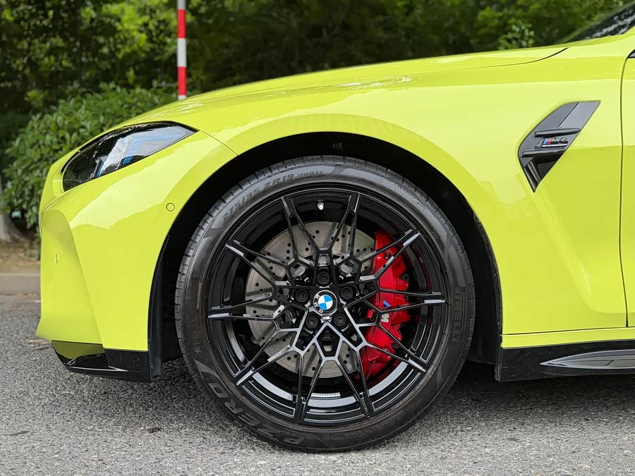 BMW M4 2025, фото 13