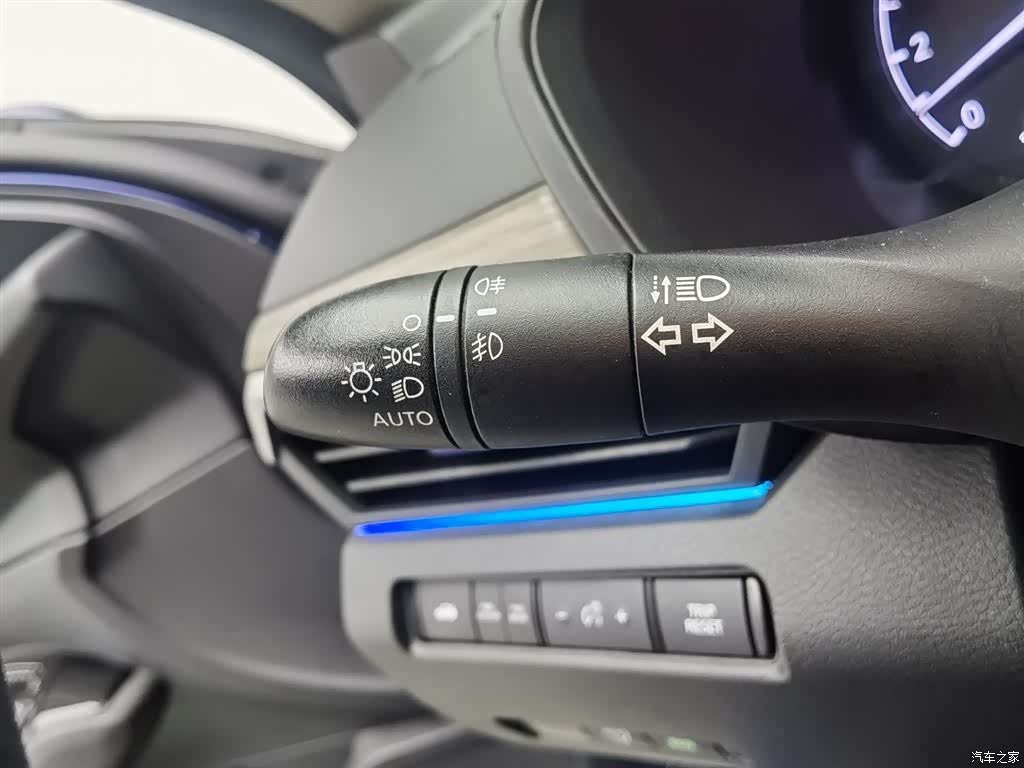 Nissan Teana, 2021 21