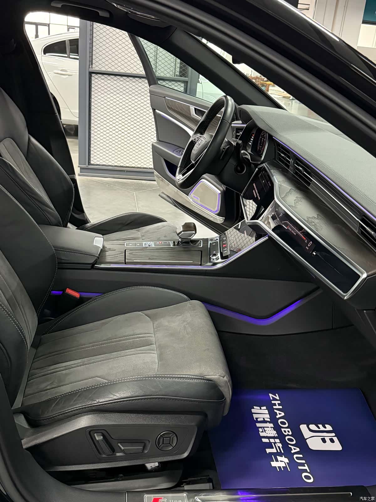 Audi A6L, 2021 13