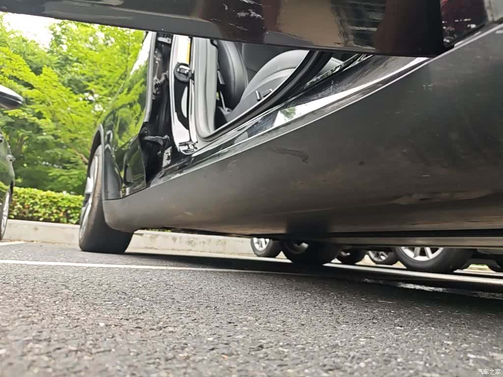 Tesla Model Y, 2023 21