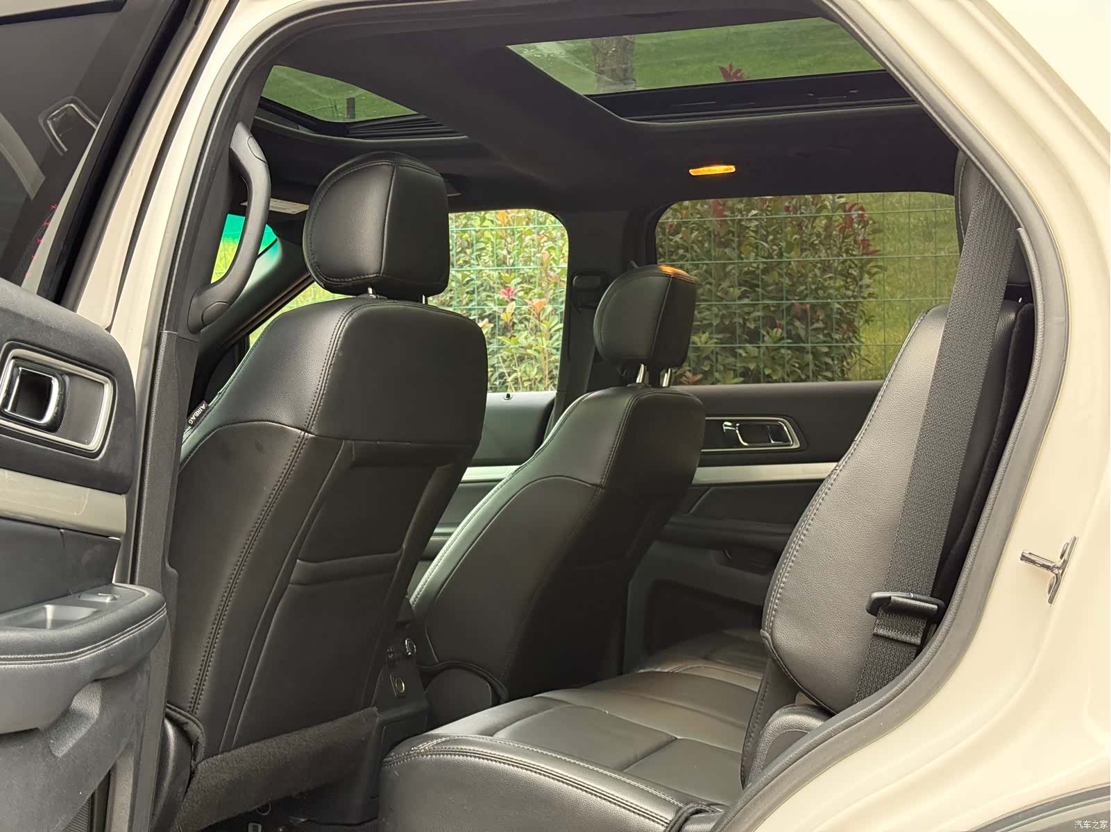 Ford Explorer, 2017 6