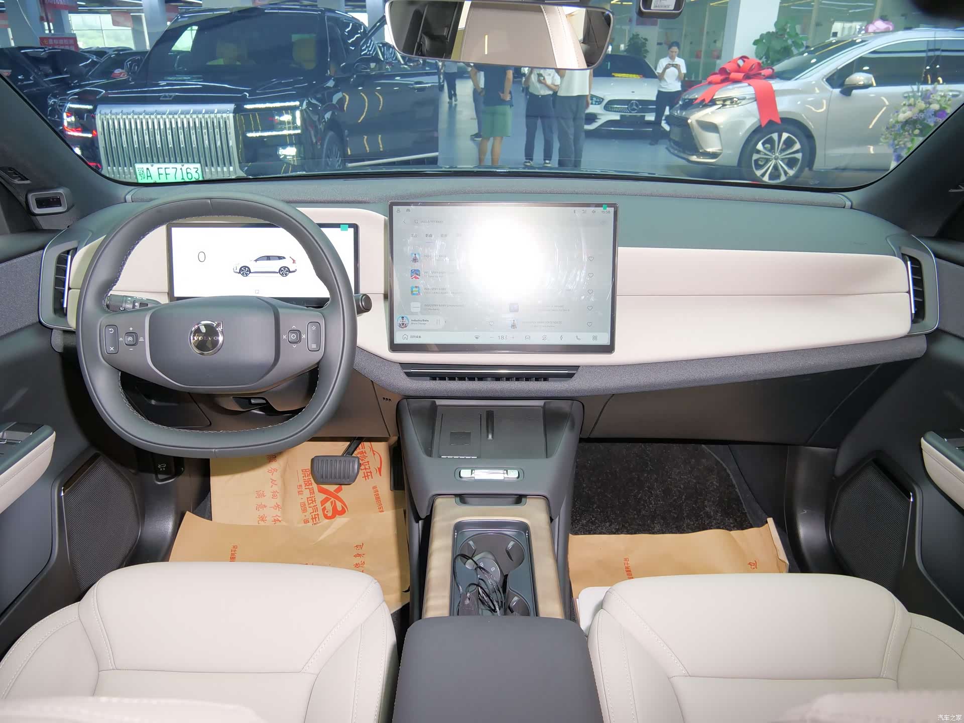 Volvo XC70, 2025 9