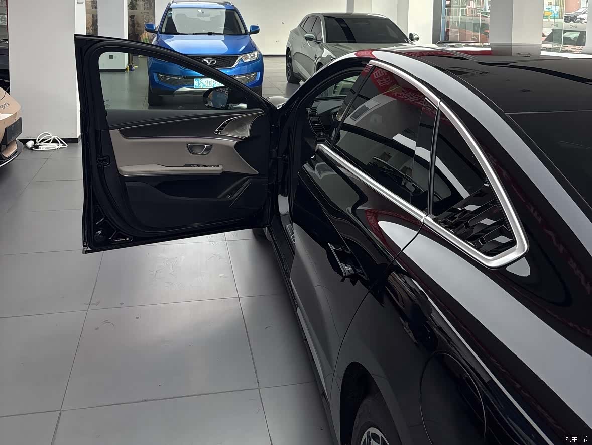 BYD Han, 2025 8