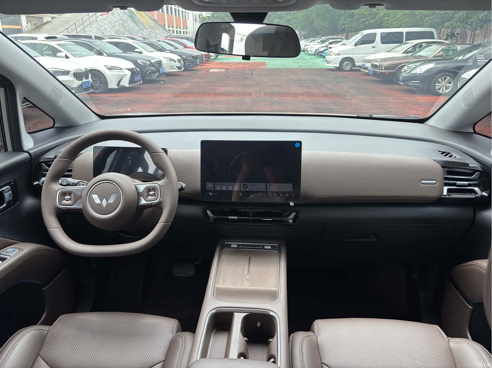Wuling 730, 2025 6