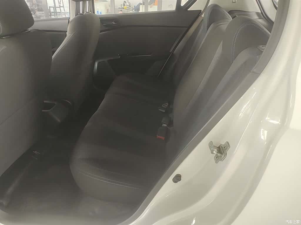 Wuling 310, 2018 17