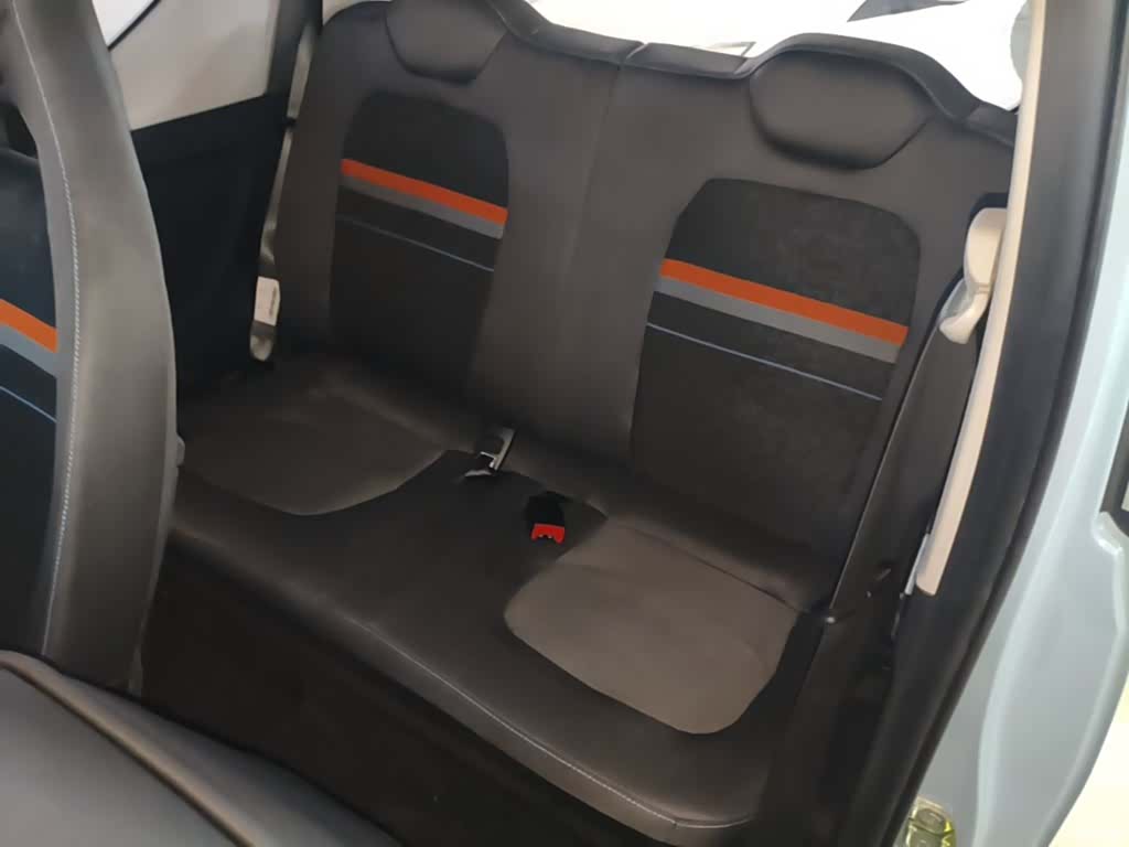 Wuling MINIEV, 2020 17
