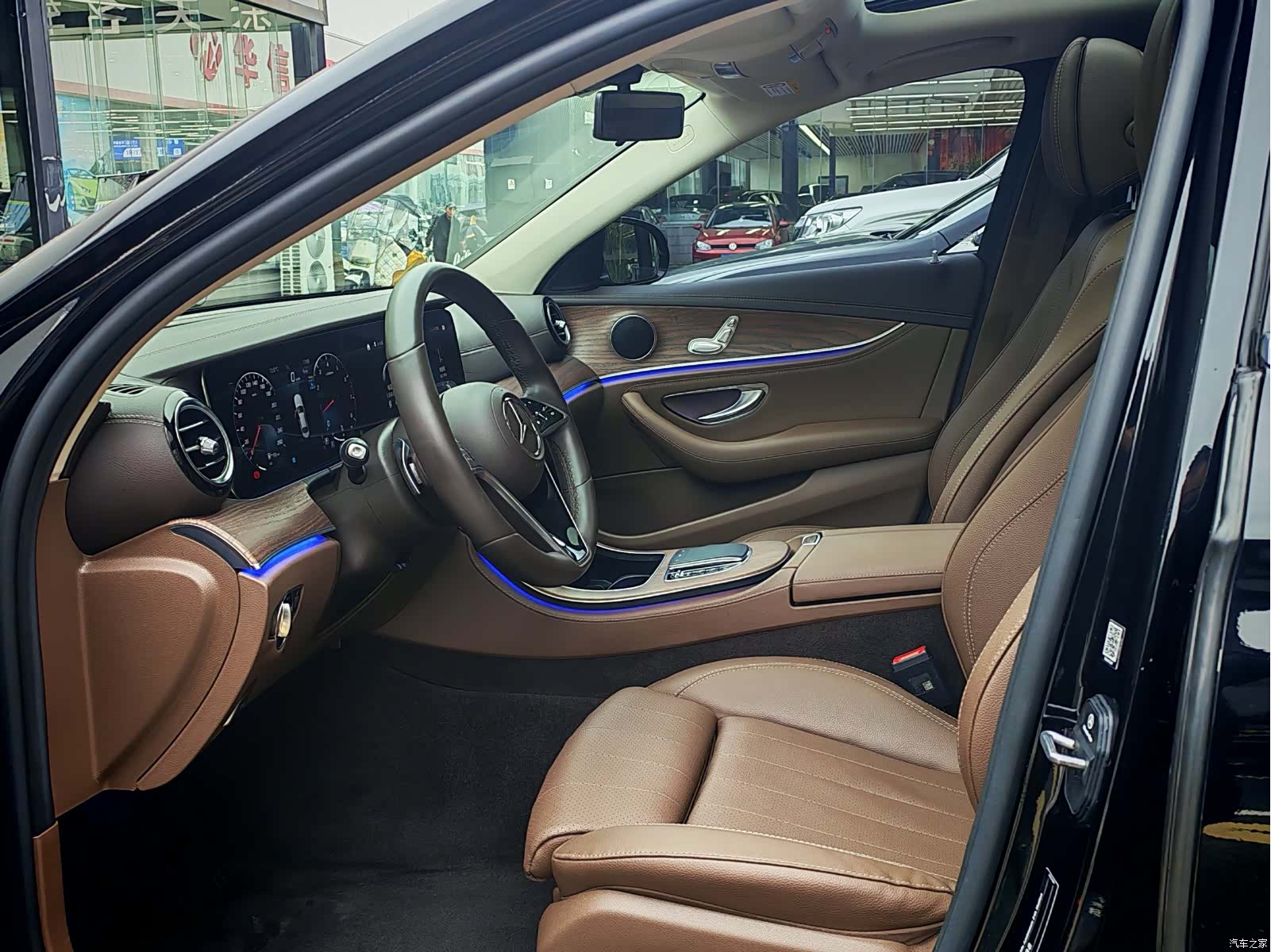 Mercedes-Benz E-Class, 2023 8
